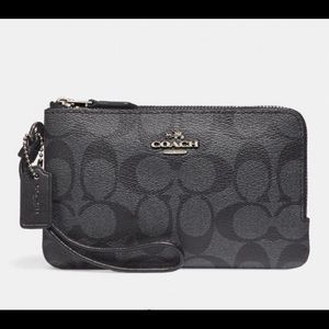 Coach Double Zip Wristlet